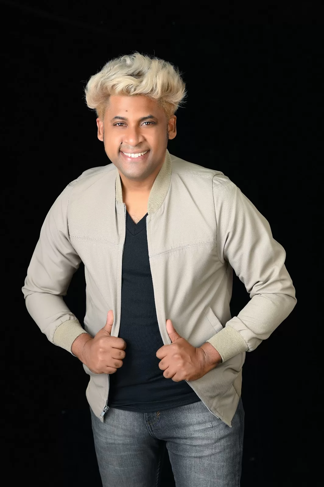 Lo nuevo de Lewis El Artista, «Nena»