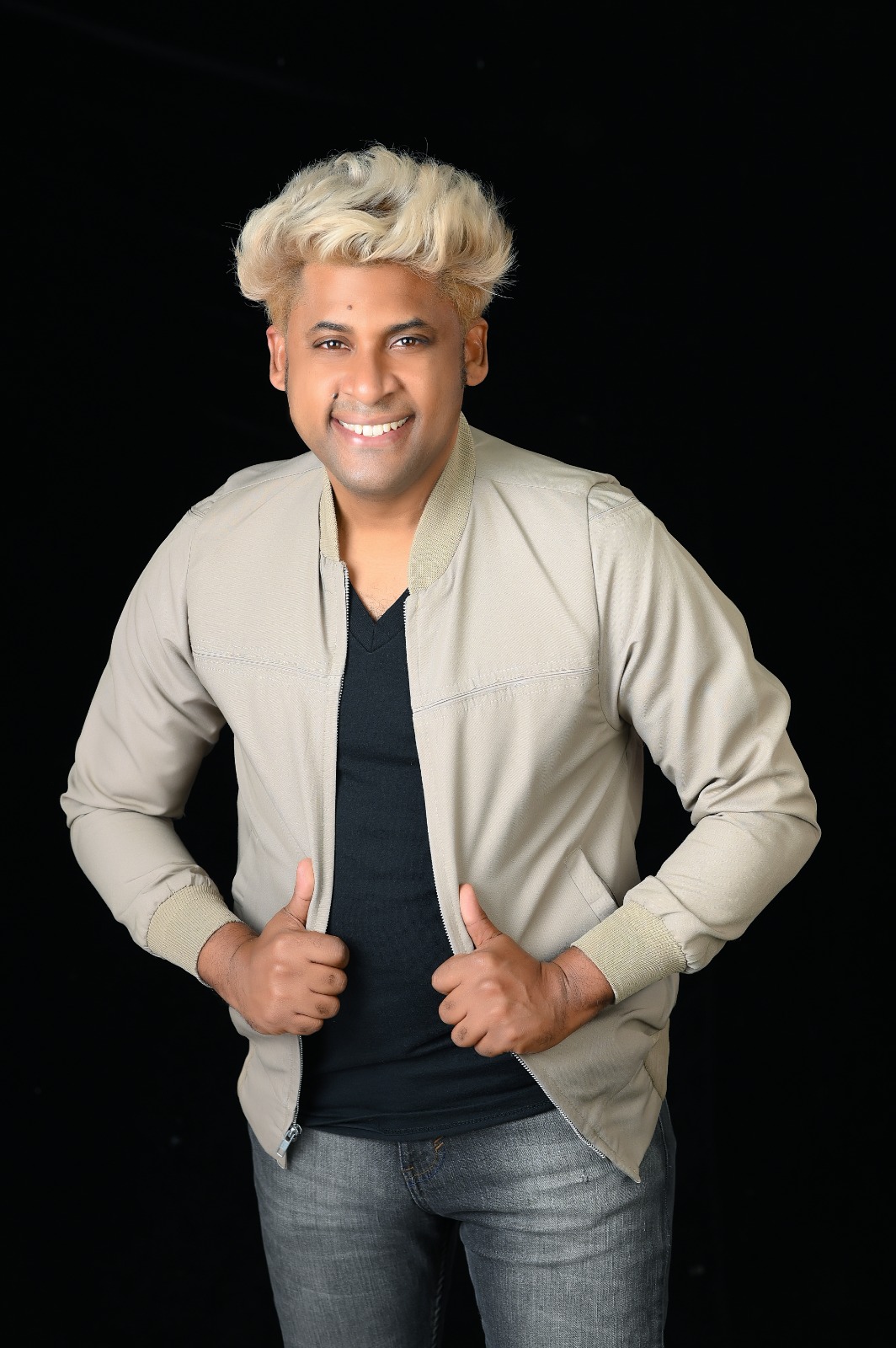 Lo nuevo de Lewis El Artista, «Nena»
