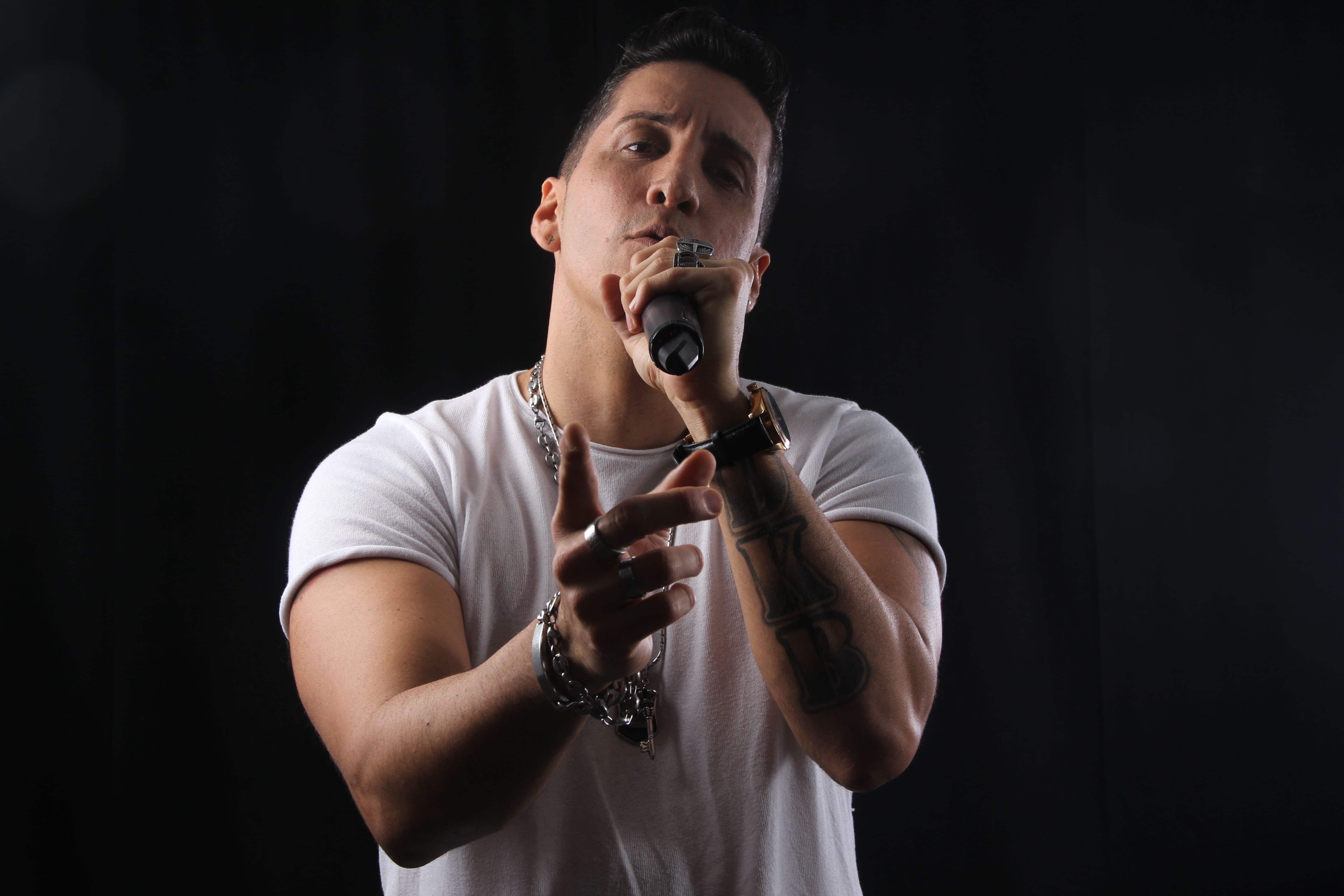 “TU ÉXITO ME SUENA” El musical de los éxitos mundiales creado por ARIEL DE CUBA