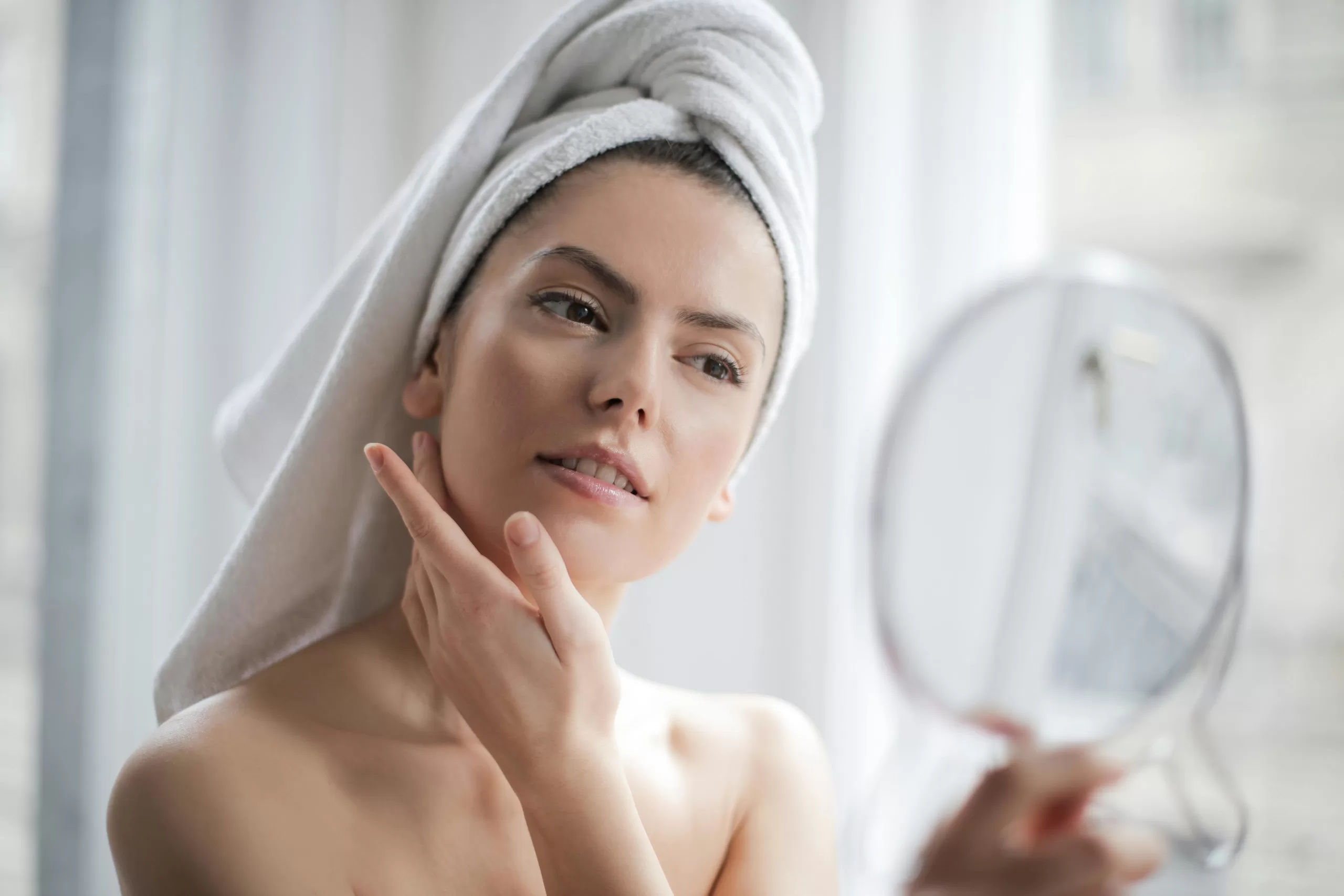Masaje facial con Gua Sha para un cutis perfecto