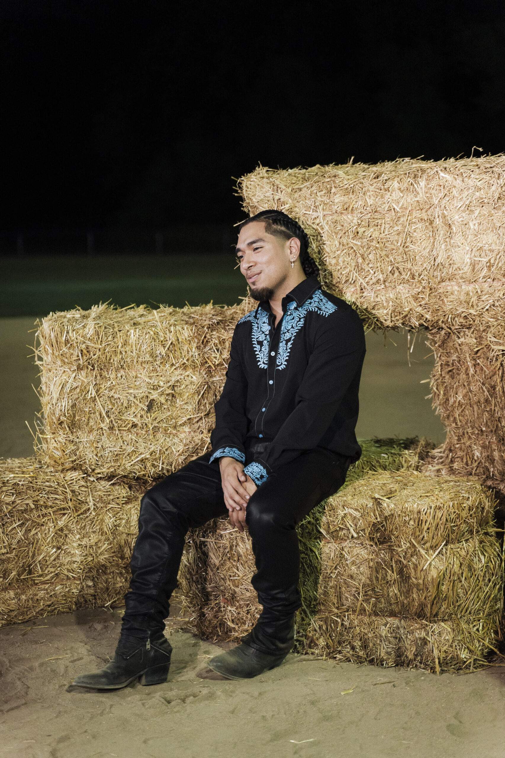 Sinsino lanza “Un Día Casual” al ritmo de la cumbia mexicana