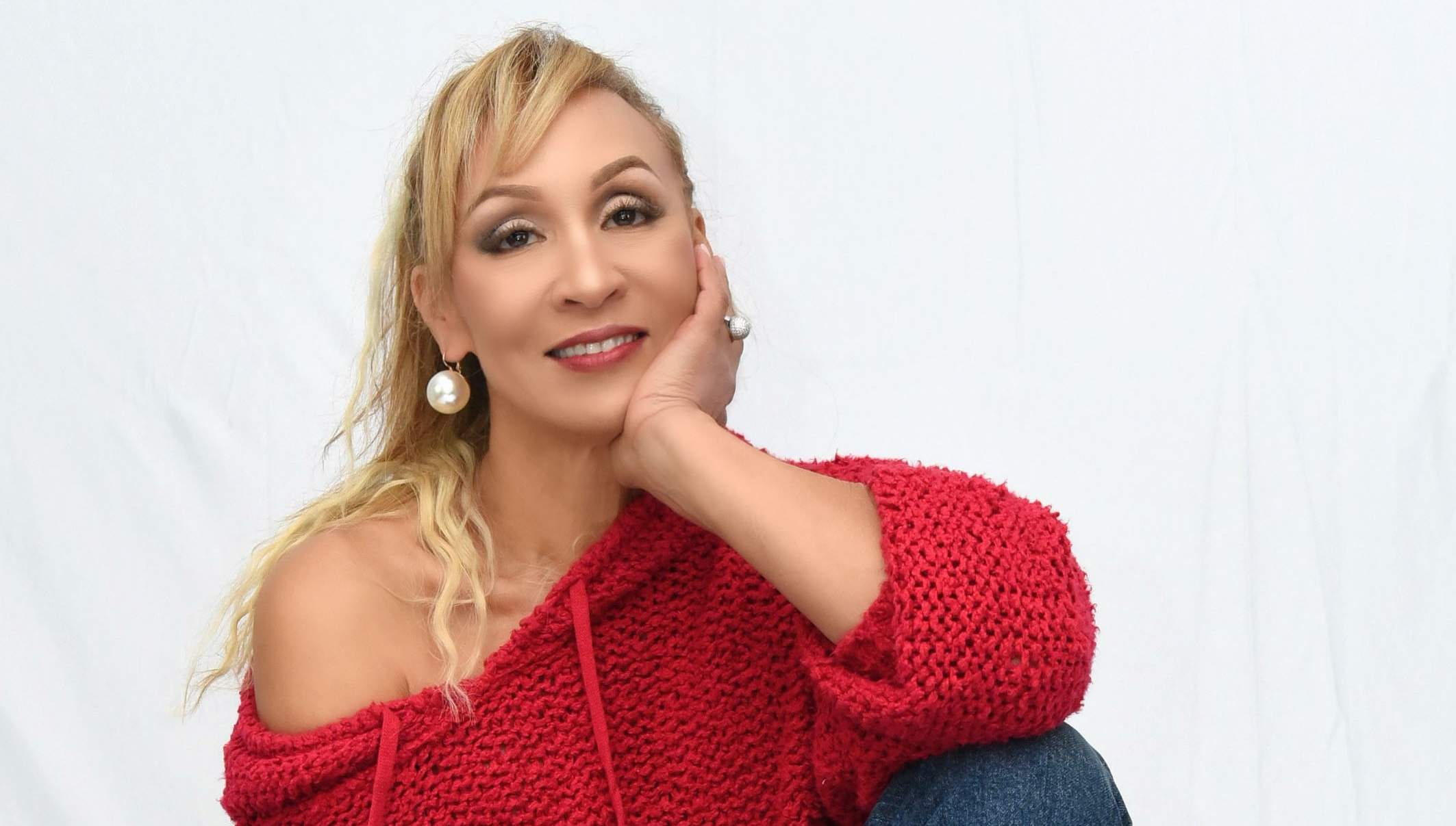 Mery EMe estrena su nuevo tema en homenaje a Milly Quezada