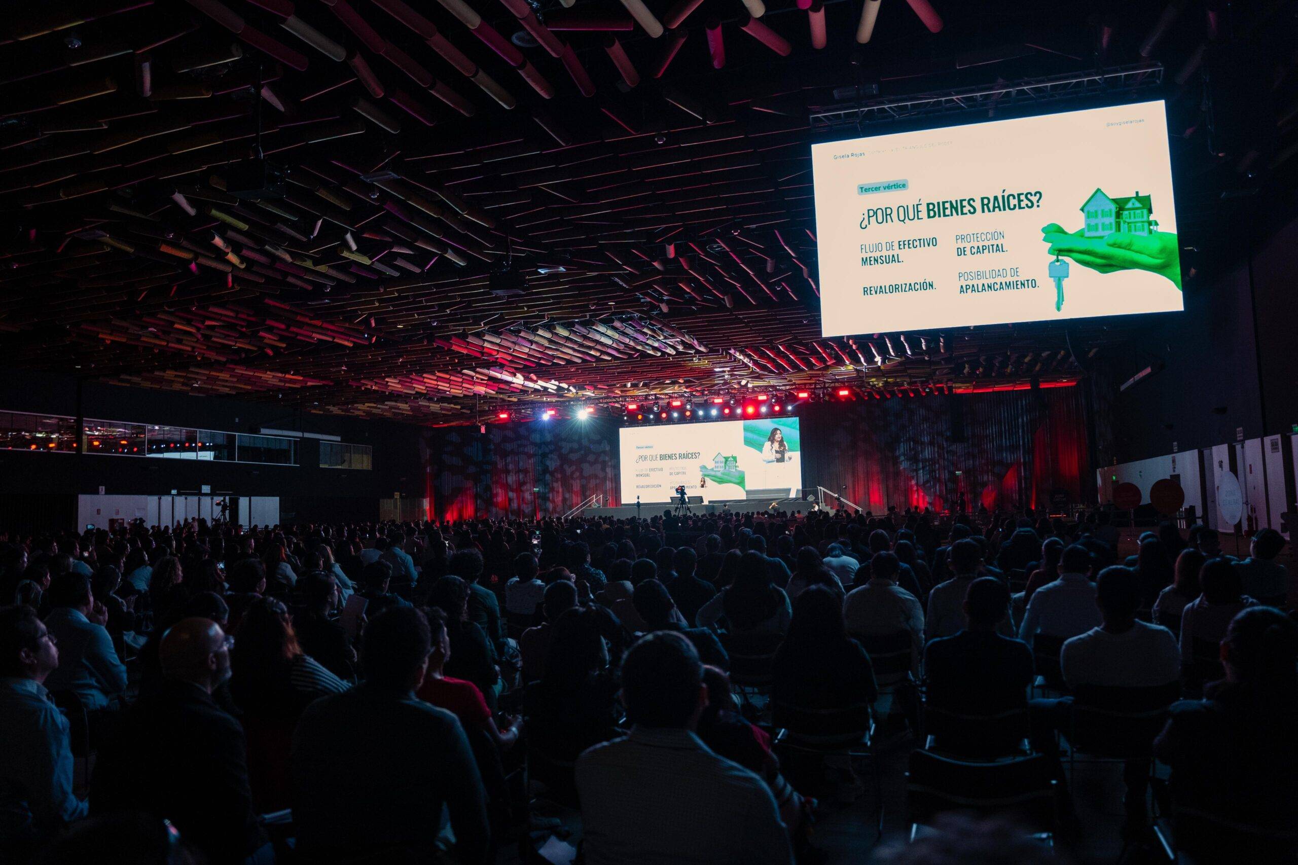 Gisela Rojas conquista Perú con su fórmula del éxito financiero en Circum 2025 y reafirma su compromiso con la educación financiera latina