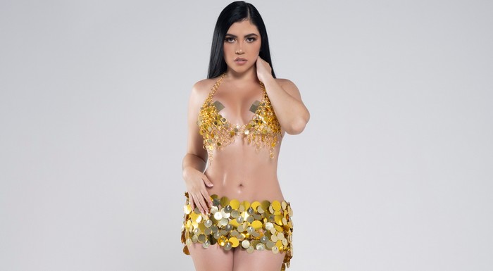 Yenifer Dreams lanza «Traka» una explosiva fusión de afro house funk brasileño y guaracha