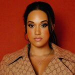 Angie Blue enciende la noche con su explosivo EP «Rompe la discoteka»