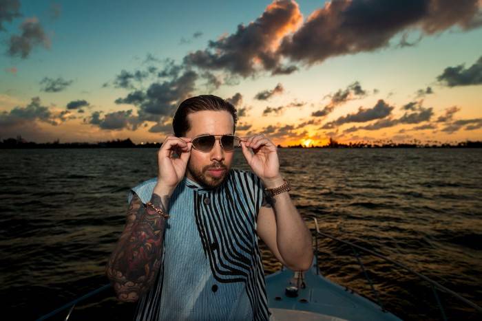 De La Ghetto prende la noche con ‘Sasa’, su nuevo sencillo tropical y bailable