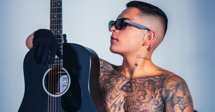 HERRERA estrena «2004» el debut que pone a Latinoamérica en sintonía