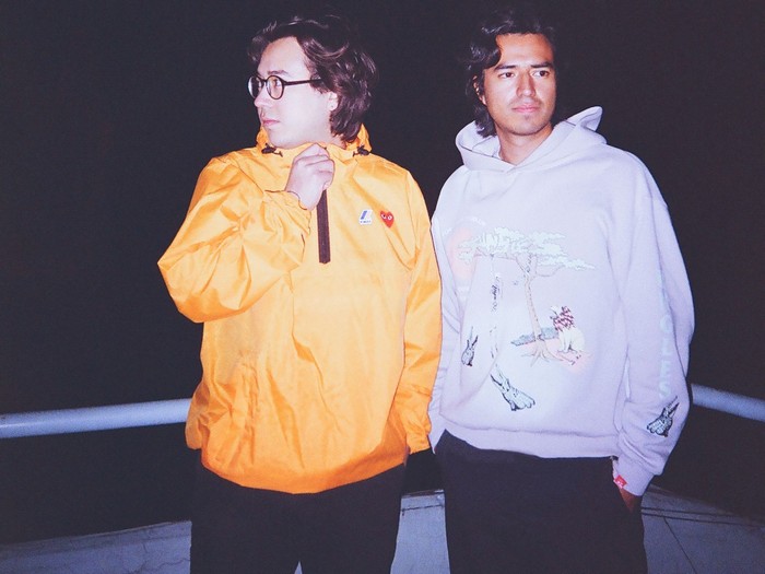 Epidemic of Boringness: El dúo chihuahuense que transforma la nostalgia y la pista