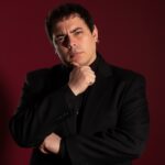 León Fernández lanza su nueva propuesta musical: «Otra No Hay»