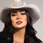 DAELA, la cantante colombiana que combina sentimiento y fuerza