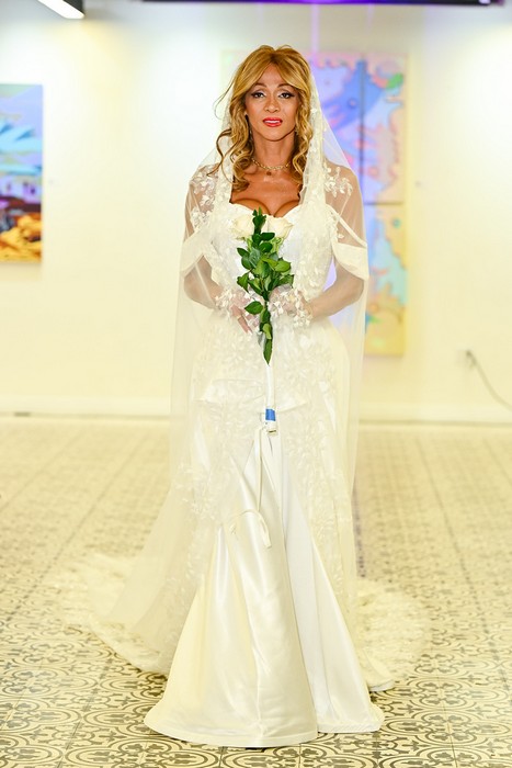 Triunfo de Juana Jiménez del Toro en el Fashion Runway Show Splendor en Miami