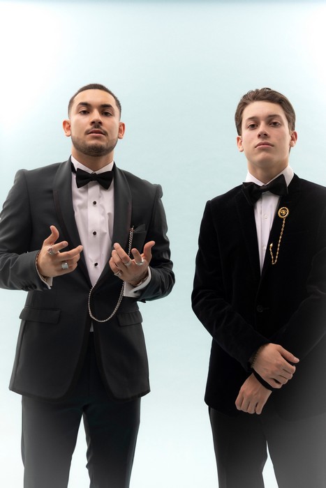 Mito & Didier presentan «Family 1st»: Un álbum que transforma la experiencia familiar en música