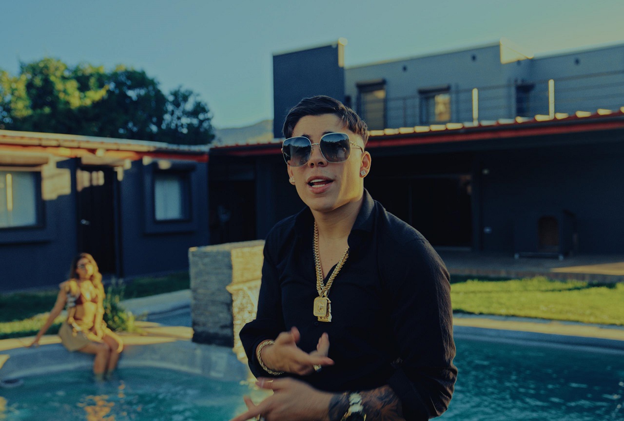 Visho presenta «Conmigo», una propuesta de reggaetón melódico con proyección internacional