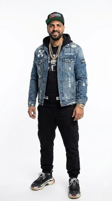 Abel enciende una nueva etapa musical con «Tú Eres Fuego»