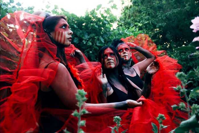 Kiepja Regresa al Escenario con «Astral Conexión: Manifestación Desértica»
