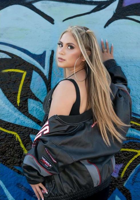 «BOBO»: Ale Sanz lanza un nuevo himno urbano de empoderamiento femenino